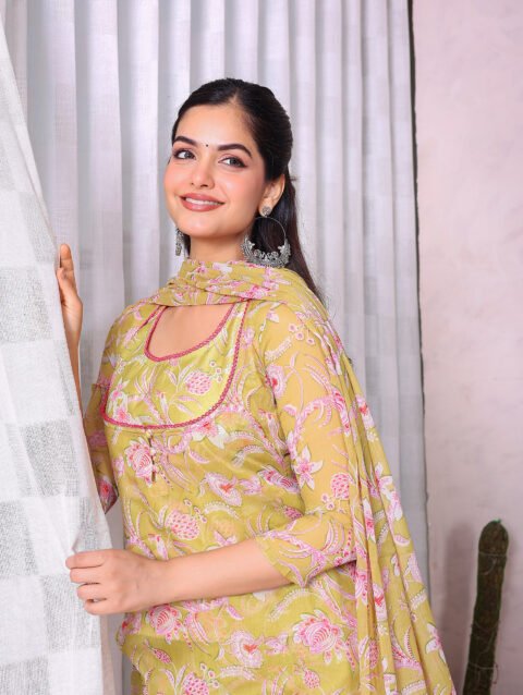 Green Chiffon Print Suit Set