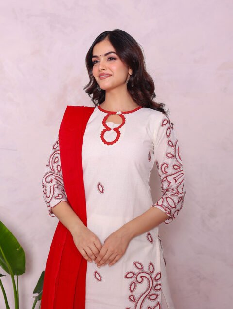 Kora red suit set